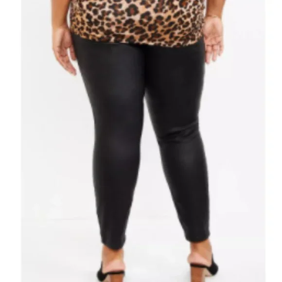 Motherhood Plus Size Indigo Blue Coated Skinny Leg Ankle Pant Black 1X - Picture 2 of 13